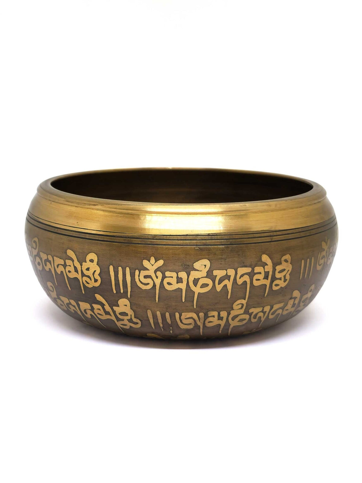 Tibetan Brass Singing Bowl "Om Mani Padme Hum" with Double Dorje, 2-Piece-Set, Ø 12cm, 450g