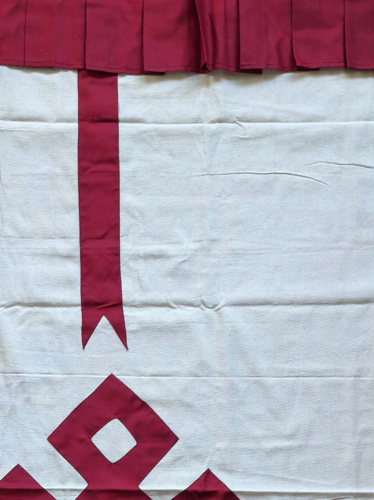 Tibetischer Türvorhang Endlosknoten, rot