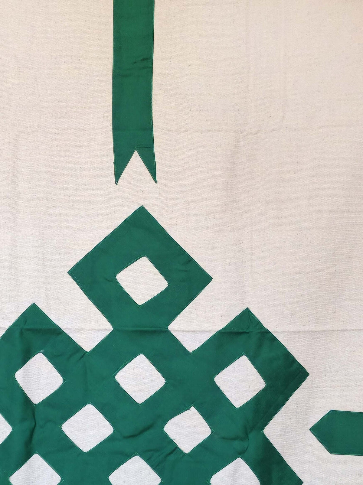 Tibetan Door Curtain Endless Knot, White/Green